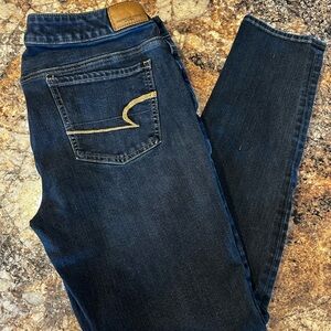 American Eagle Super Stretch Blue Jeans